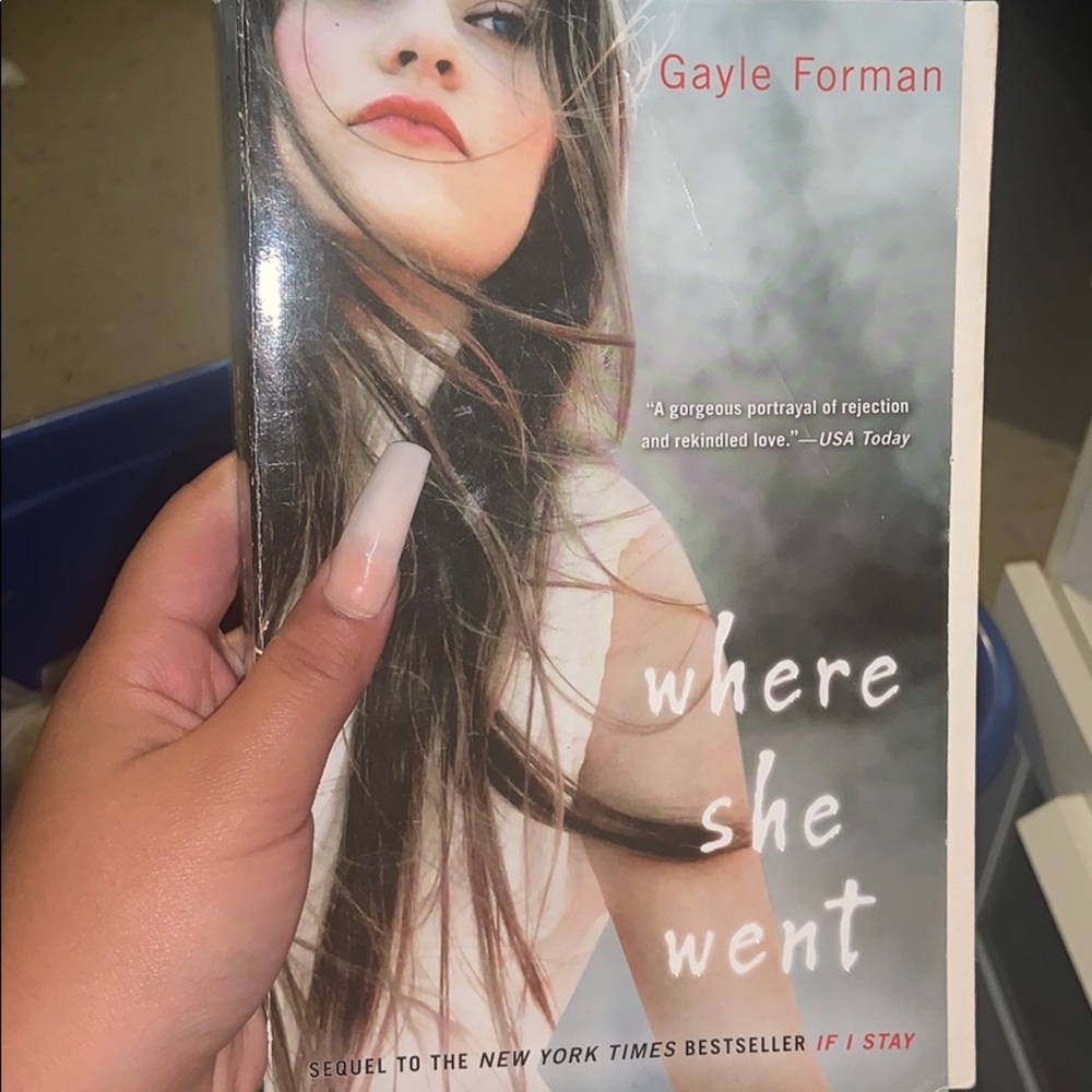 Book Bundle - Picture 4 of 5